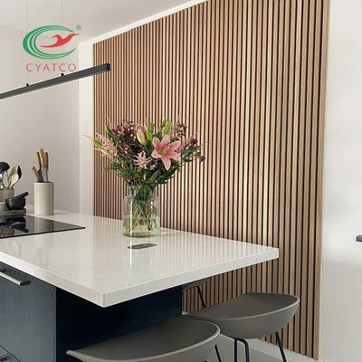 2400X600mm Houten Akoestische Eiken Comités Vochtbestendige Multifunctioneel