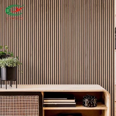 Natuurlijke het Accentmuur van het Eiken Houtlatje Vuurvast voor Zaal Decoratie